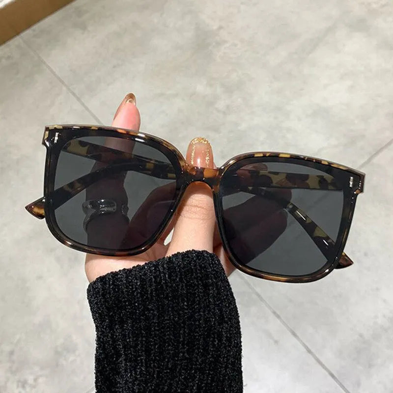 New Women Designer Sunglasses Luxury Cat Eye Sun Glasses Female Classic Vintage Glasses UV400 Outdoor Eyewear Oculos De Sol